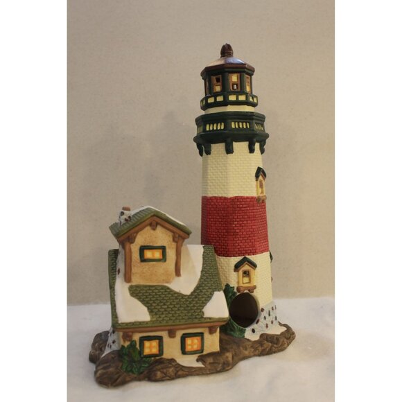 Santa's Workbench Victorian - Canoe Point Lighthouse - 1999 - #479-4780 - Picture 4 of 4
